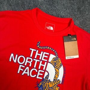 NEW The North Face Mens Year of the Tiger Tee Horizon Red Medium NF0A8-9GV33 612